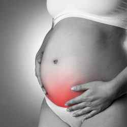Болить матка: причини, захворювання і лікувальні заходи