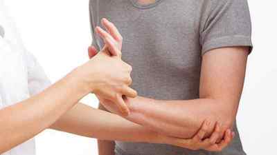 Болить рука від плеча до ліктя: причини ломоти мязів і суглобів руки між плечем і ліктем, ниє права і ліва рука вище ліктя | Ревматолог
