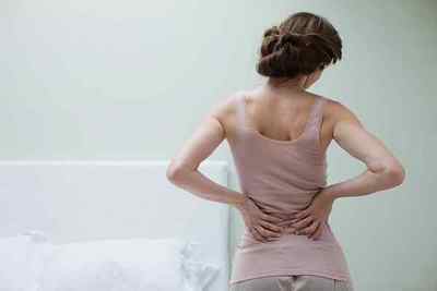Болить спина після епідуральної анестезії: що робити?