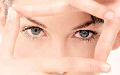 Боремося зі зморшками навколо очей після 30 років: рейтинг кращих кремів і рецепти домашніх засобів