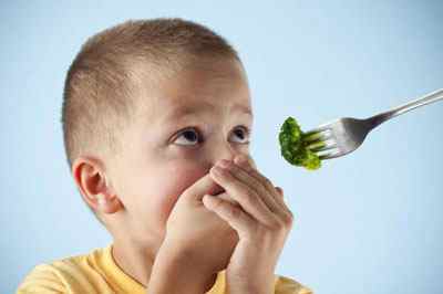 Бульбашки і пухирі в горлі у дітей і дорослих: причини, лікування