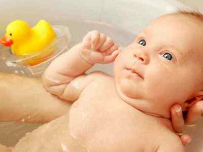 Чи можна купати дитину після щеплення від гепатиту в перші кілька днів