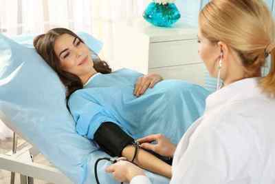 Чи потрібно турбуватися про поліпи цервікального каналу під час вагітності?