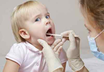 Чим лікувати червоне горло у дитини і високу температуру