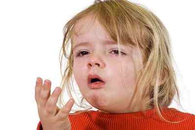 Чим лікувати кашель у дитини, якщо немає температури