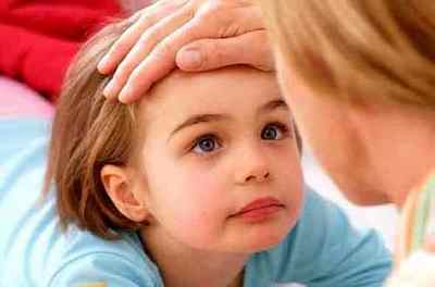 Чому у дитини синці під очима - зясовуємо причини і як усунути