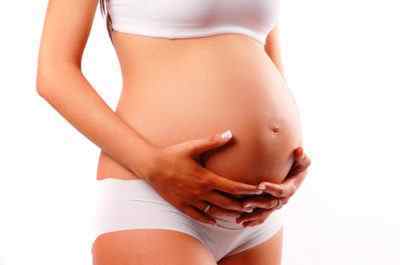 Чому зявляються бородавки при вагітності і чи можна їх видаляти?