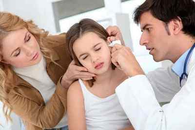Гнійний отит у дитини: причини, симптоми і лікування