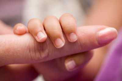 Кращі засоби для лікування бородавок на руках у дитини