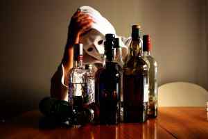 Лікування алкоголізму в домашніх умовах: показання та терапія