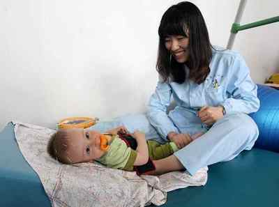Лікування ДЦП у дитини в клініках Китаю, центри і вартість
