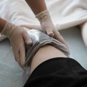 Лікування суглобів господарським милом: лікувальні властивості для колінних суглобів і відгуки | Ревматолог