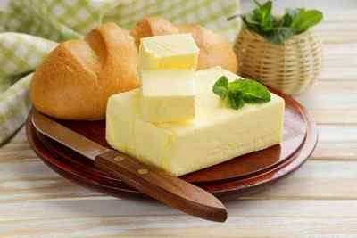 Масло при гастриті: як правильно вживати, і які види рекомендовані