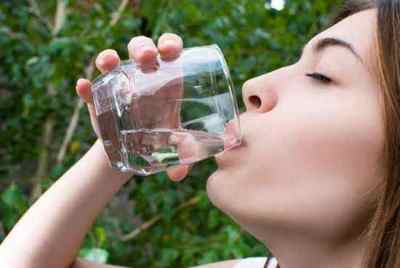 Мінеральна вода при панкреатиті підшлункової залози, яку мінералку можна пити