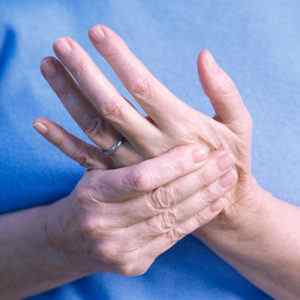 Навколосуглобових остеопороз кистей рук: що це таке, симптоми і лікування народними засобами, локальний і епіфізарний остеопороз | Ревматолог