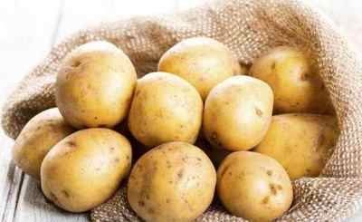 Інгаляція картоплею: як проводити процедуру і чи безпечна вона