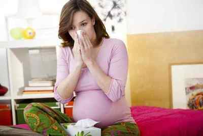 Інгаляції при вагітності: чим і як їх проводити
