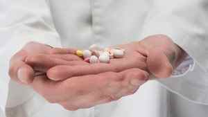 Обволікаючі засоби для шлунка: народні рецепти і кращі препарати