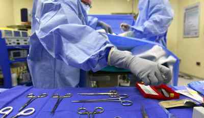 Операція при анальної тріщині: висічення, видалення, сфинктеротомия