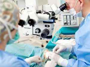 Операція з видалення катаракти: відгуки, наслідки заміни кришталика, ускладнення і протипоказання