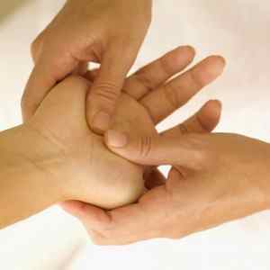 Остеохондроз руки: симптоми і лікування хондроза кисті руки, пальців рук | Ревматолог