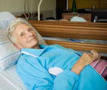 Пневмонія у літніх людей: діагностика, лікування