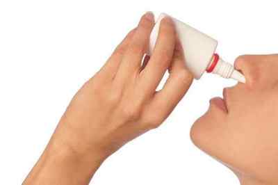 Постійний нежить і закладеність носа у дорослого: причини і лікування