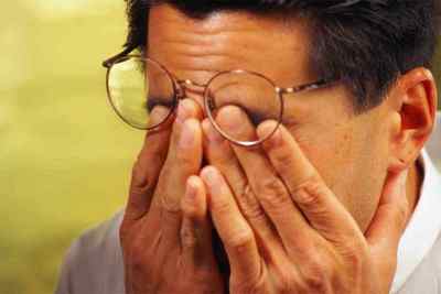 Причини конюнктивіту очей у дорослих: лікування, фактори ризику, що провокують захворювання