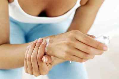 Причини пошкодження і лікування променевого нерва руки