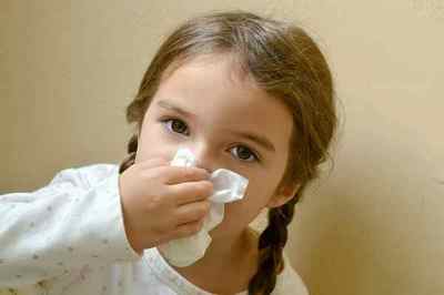 Причини закладеності носа у дитини без соплів - лікування
