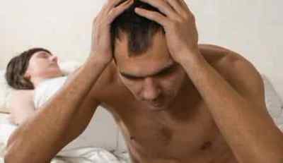 Прищі на статевих органах у чоловіків: причини і лікування