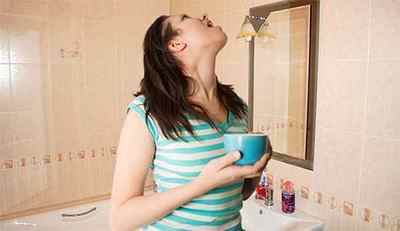 Прополіс для горла: як розводити настоянку на спирту для полоскань при ангіні і болю в горлі, чи можна прополіс при вагітності