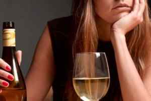 Після алкоголю болить правий бік: з чим це повязано, як зняти больовий синдром