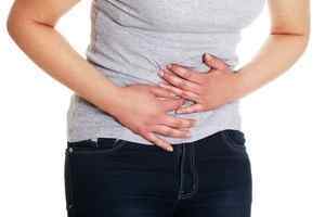 Симптоми гастриту у жінки: що вказує на ураження слизової шлунка
