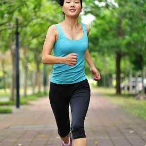 Спорт при грижі поперекового відділу хребта: пілатес при грижі, чи можна займатися бігом і робити планку, вправи на прес | Ревматолог