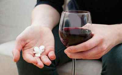 Сумісність алкоголю з гормональними препаратами, наслідки прийому