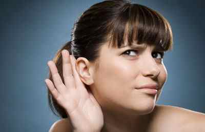 Свист у вухах і голові: причини і лікування