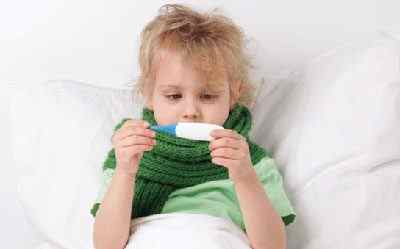 Температура, кашель і зелені соплі у дитини: причини, лікування