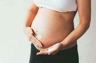 Темна смужка на животі під час вагітності
