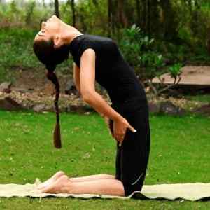 Тибетська гімнастика для хребта: тибетська медицина і лікування суглобів, пять вправ для шийного відділу хребта | Ревматолог