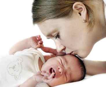 Відмінності пітниці від алергії у немовляти
