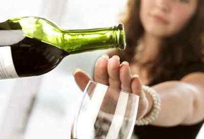 Вино при гастриті: ефекти для шлунково-кишкового тракту, поради по вживанню, чи є користь