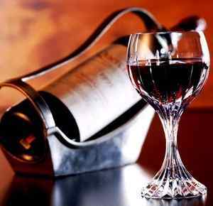 Вино при гастриті: ефекти для шлунково-кишкового тракту, поради по вживанню, чи є користь