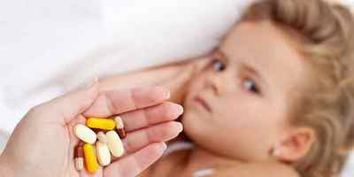 Вплив і наслідки вживання антибіотиків дітьми