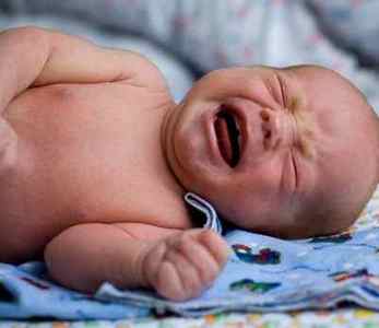 Вроджена пневмонія у новонароджених: причини, лікування і наслідки