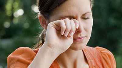 Вірусне захворювання очей у людини: поширені хвороби, симптоми