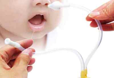 Як чистити ніс новонародженому