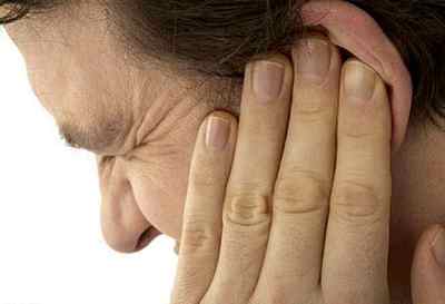 Як позбутися від шуму у вухах і головного болю при ВСД