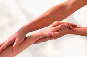 Як розробити руку після перелому плечової кістки?