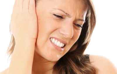 Як застосовувати Мірамістин при отиті і болю у вухах